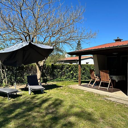 Bungalow Am Dobbertiner See Buitenkant foto